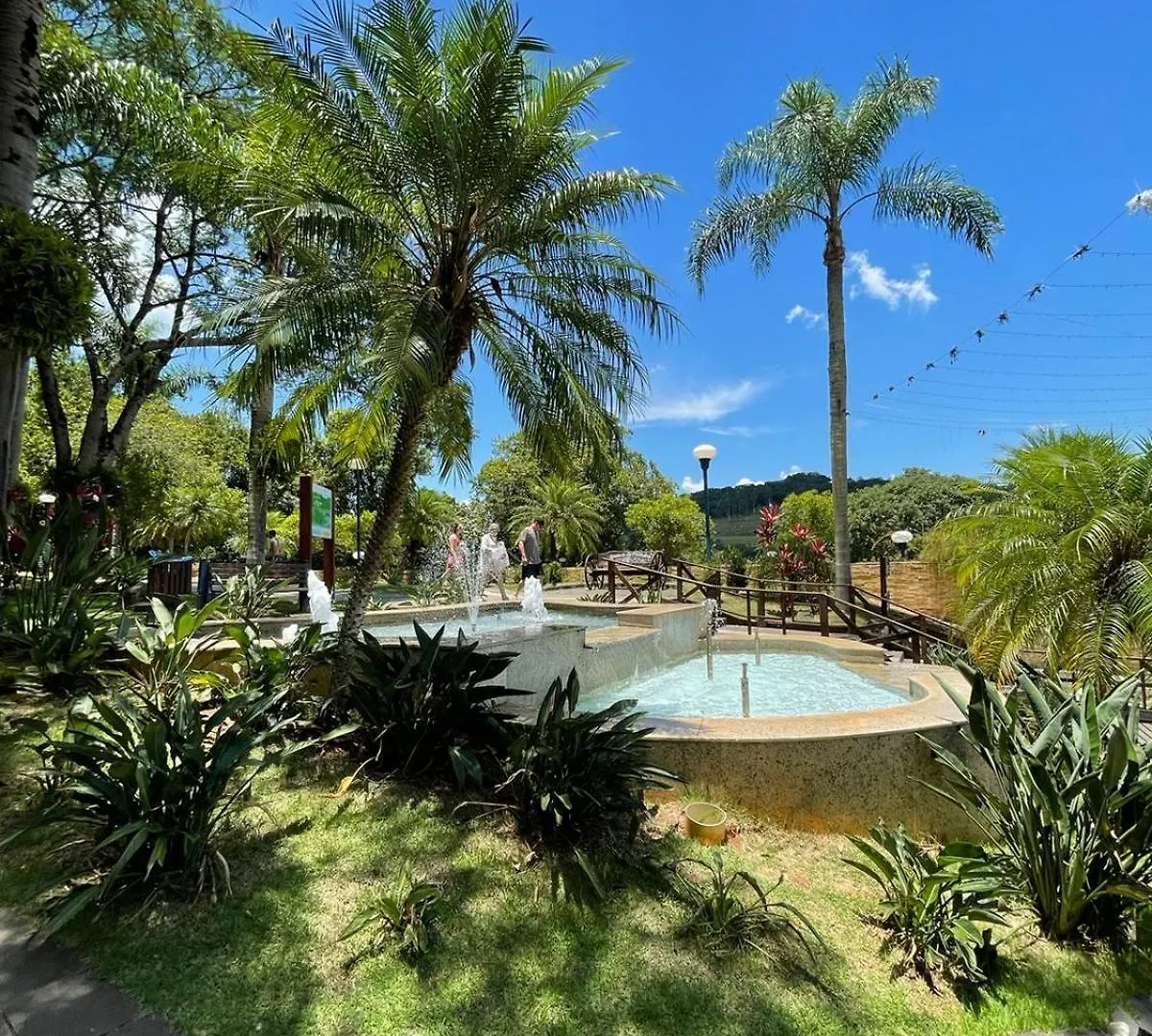 Apto Violetas Na Janela- 1 Suite Climatizada- A 50M Do Parque Termal! Piratuba Brasilien